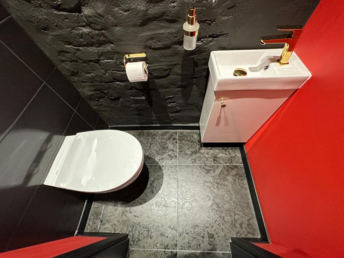 Darkhouse Versace Red Łódź Kültér fotó